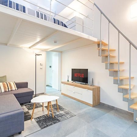 Exclusive Loft Crocetta - Free Private Parking & Wi-Fi - 5 Min To Metro Nizza - Ac Villa Turijn Buitenkant foto